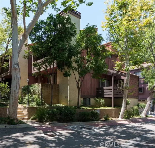 21930 Marylee Street  #92, Woodland Hills, CA 91367 - #3