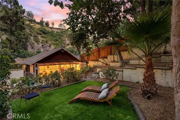 947 Beverly Glen, Los Angeles, CA 90077