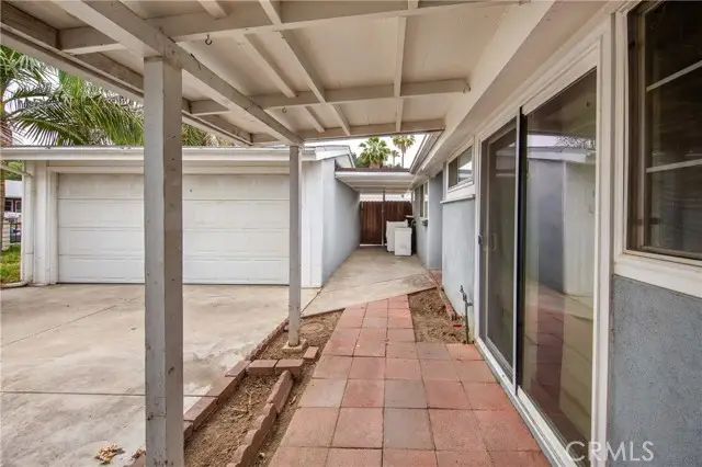 7421 Ostrom Avenue, Van Nuys, CA 91406 - #2