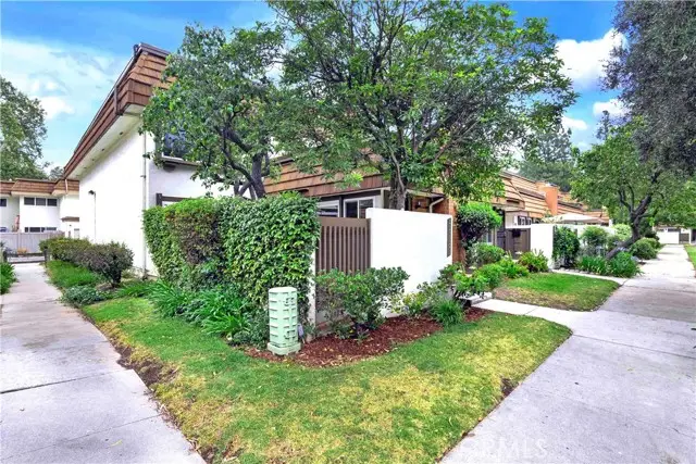 22210 James Alan Circle  #1, Chatsworth, CA 91311 - #2