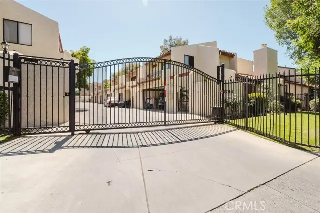 8740 Willis Avenue  #6, Panorama City, CA 91402 - #1