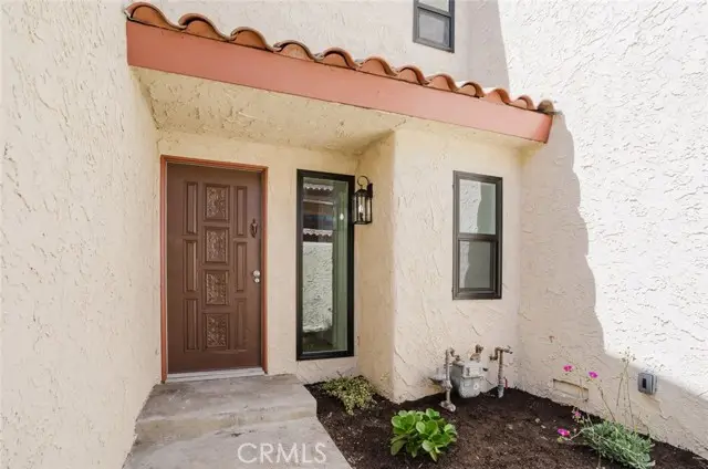 8740 Willis Avenue  #6, Panorama City, CA 91402 - #3