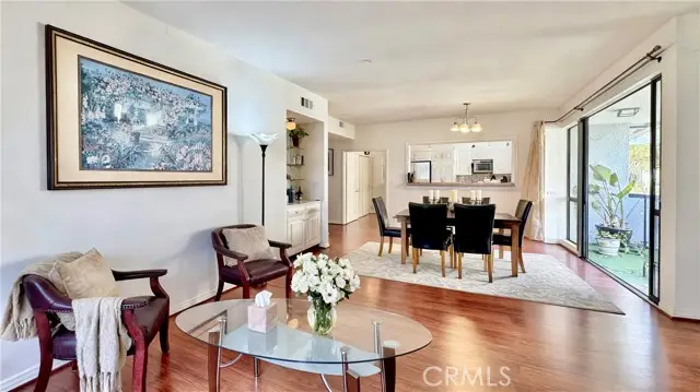 324 Palm Drive  #407, Beverly Hills, CA 90210 - #2