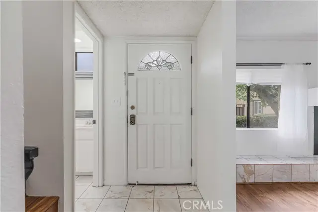 6746 Encino Avenue  #2, Lake Balboa, CA 91406 - #2