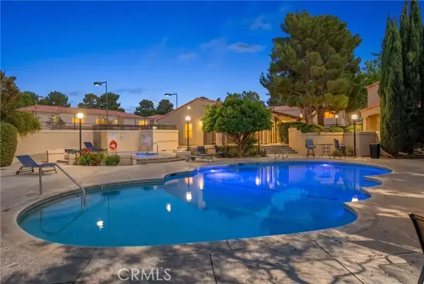 43441 30th St  #3, Lancaster, CA 93536