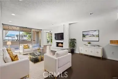 5330 Lindley, Encino, CA 91316 - #3