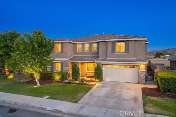 1242 Wellington Drive, Palmdale, CA 93551