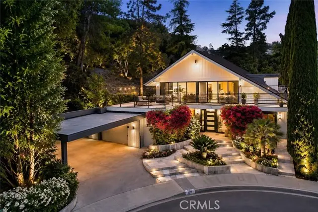 3102 Dona Sofia, Studio City, CA 91604 - #1