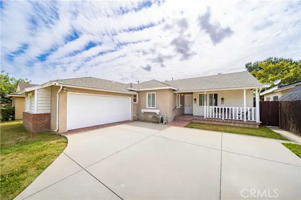 6853 Vanalden Avenue, Reseda, CA 91335