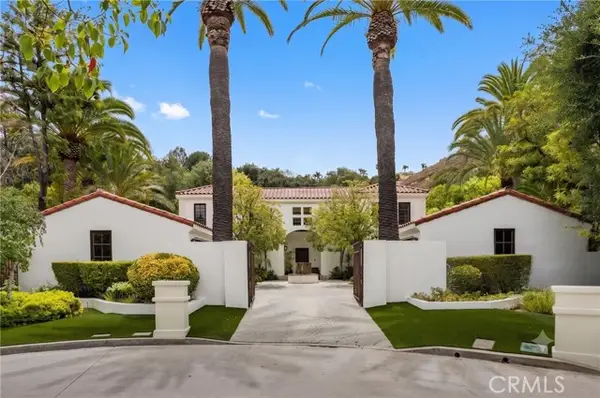 23921 Park Granada, Calabasas, CA 91302
