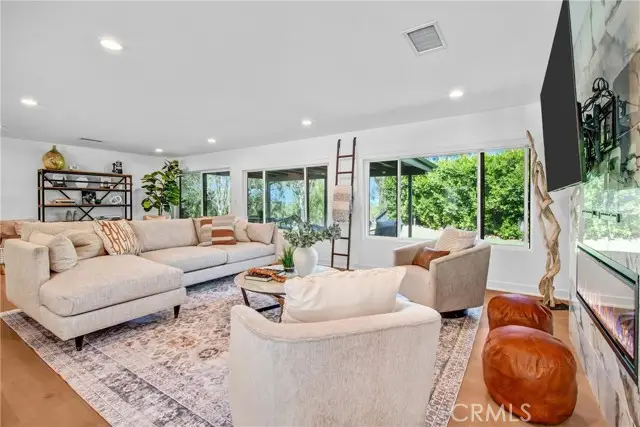 2166 La Granada, Thousand Oaks, CA 91362 - #1