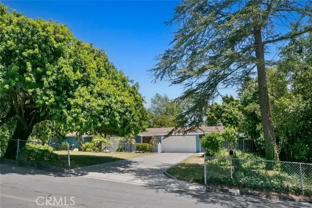 30 La Patera Court, Camarillo, CA 93010 - #1