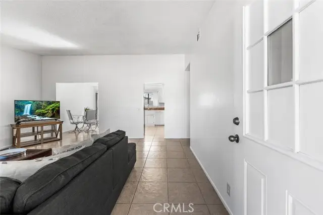 44605 Gillan Avenue, Lancaster, CA 93535 - #3