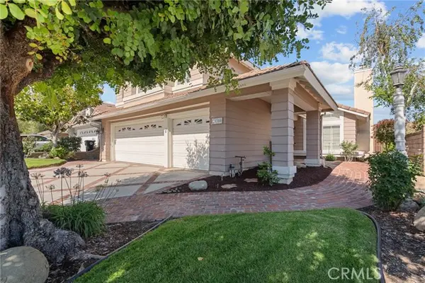 28350 Welfleet Lane, Saugus, CA 91350
