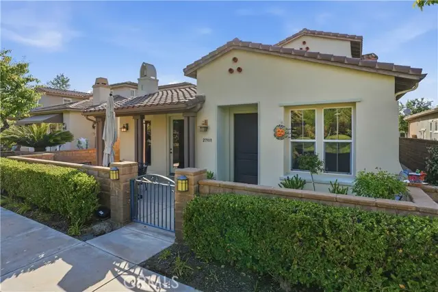 27988 Red Pine Court, Valencia, CA 91354 - #2