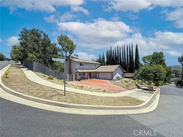 5856 Greenview Rd, Calabasas, CA 91302 - #3