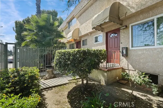 17041 Roscoe Boulevard  #3, Northridge, CA 91325 - #2