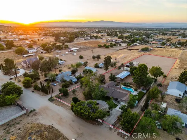 2555 Avenue M8, Palmdale, CA 93551 - #3