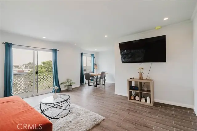 3734 Canfield  #330, Los Angeles, CA 90034 - #1