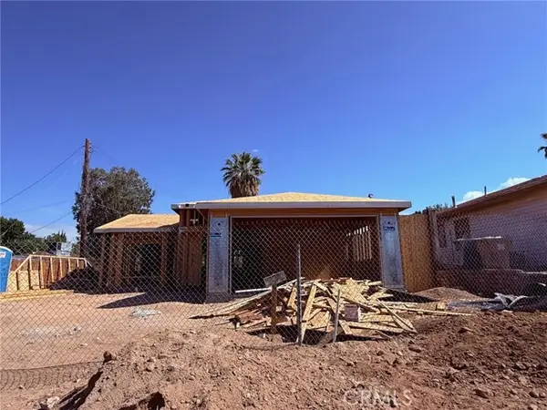 3008 Crestline, Bakersfield, CA 93306