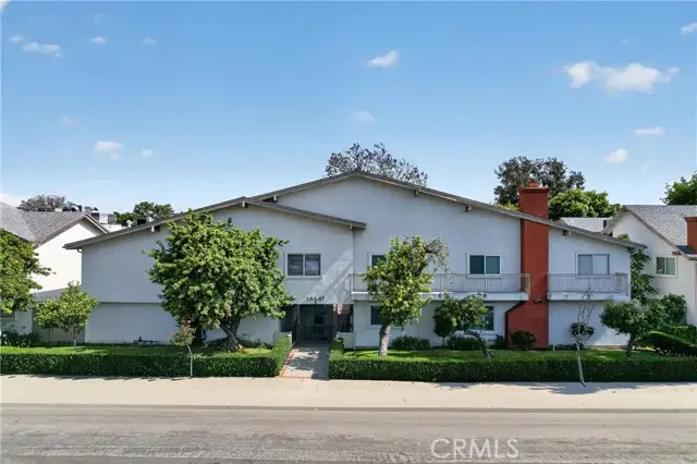 18547 Collins Street  #B23, Tarzana, CA 91356 - #1