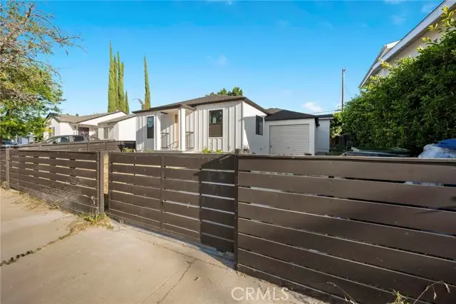 17446 Tiara Street, Encino, CA 91316 - #1