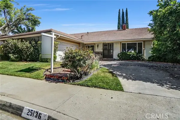 25136 Avenida Rondel, Valencia, CA 91355