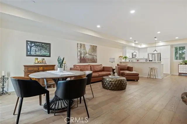 44 Coronado Street  #202, San Buenaventura Ventura, CA 93001 - #1