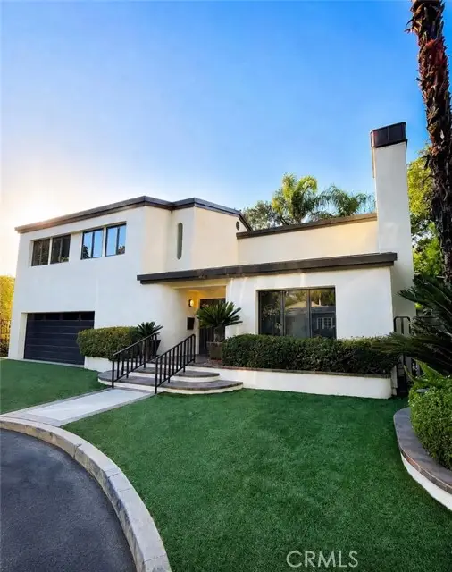 12023 Laurel Lane, Studio City, CA 91604 - #1