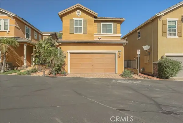 28215 Clementine Drive, Saugus, CA 91350