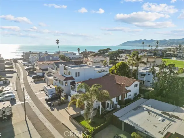 1277 Devon, San Buenaventura Ventura, CA 93001 - #1