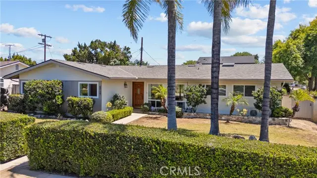 20132 Kinzie Street, Chatsworth, CA 91311 - #1