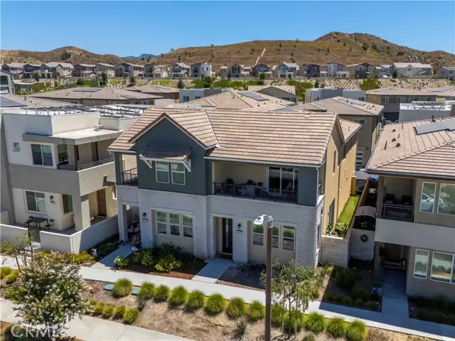 27233 Red Willow Court, Valencia, CA 91381 - #2