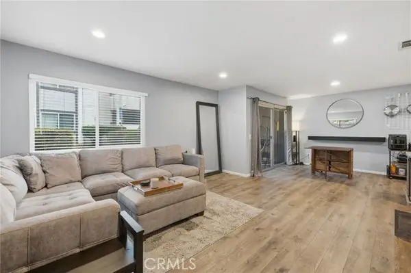 1346 Hillcrest  #40, Thousand Oaks, CA 91362
