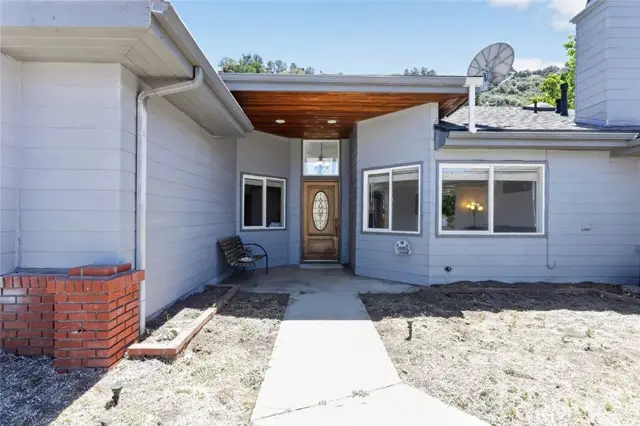 29560 Butterfield, Tehachapi, CA 93561 - #3