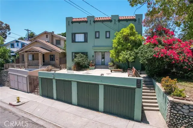 144 Avenue 57, Los Angeles, CA 90042 - #2