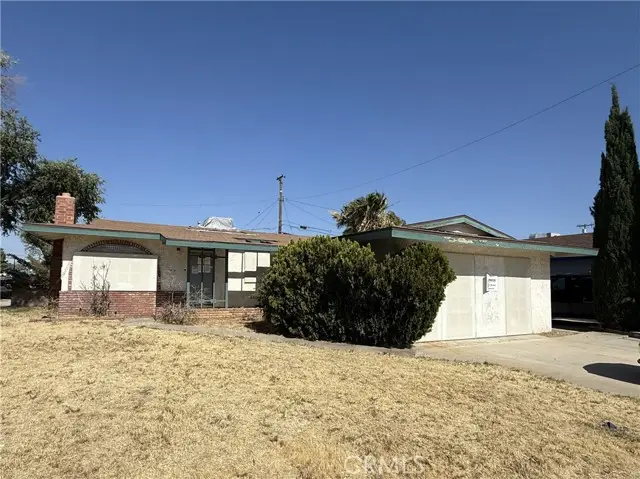 44352 Kirkland Avenue, Lancaster, CA 93535 - #2