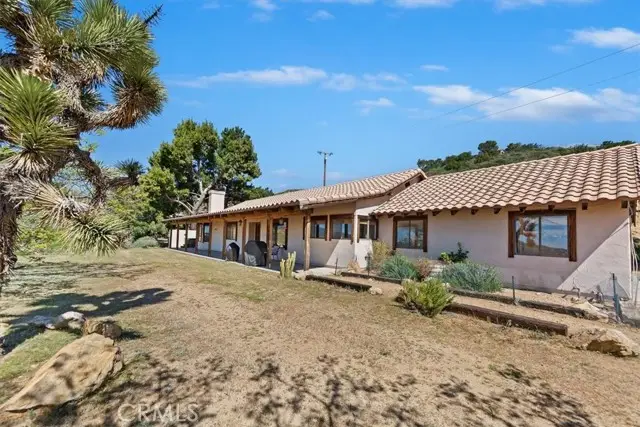 9060 Yucca Hills Road, Santa Clarita, CA 91390 - #1