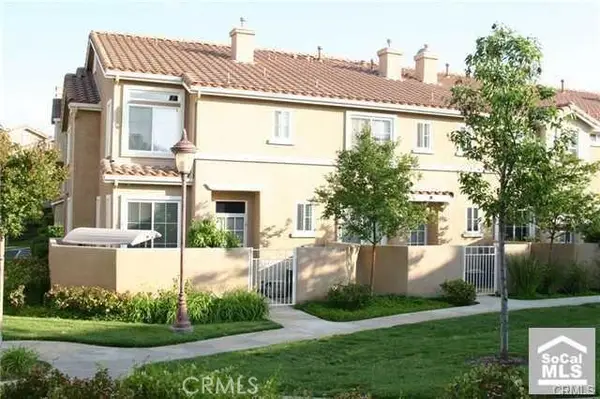 25712 Holiday Circle  #A, Stevenson Ranch, CA 91381