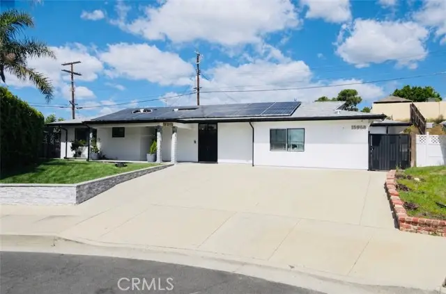 13033 Grade, Sylmar, CA 91342 - #1