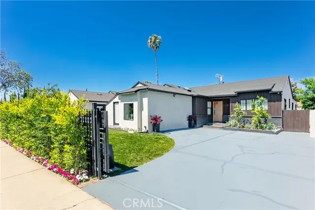 6853 Willis Avenue, Van Nuys, CA 91405 - #1