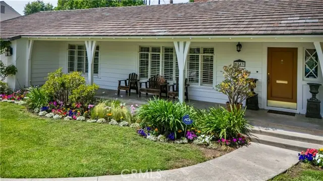 6843 Chisholm, Van Nuys, CA 91406 - #1