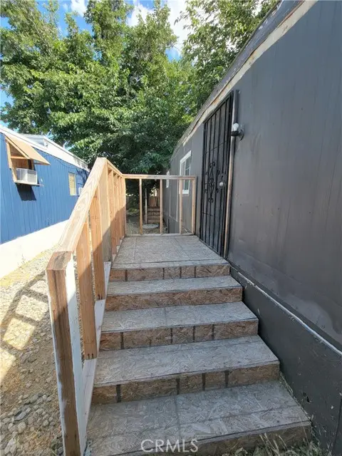 45541 30th St East  #7, Lancaster, CA 93535 - #3