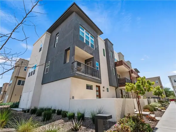 27013 Hummingbird Lane, Valencia, CA 91381