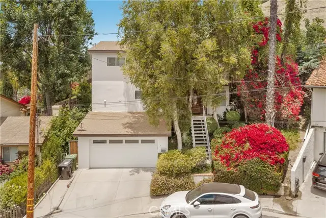 21809 Martinez, Woodland Hills, CA 91364 - #2