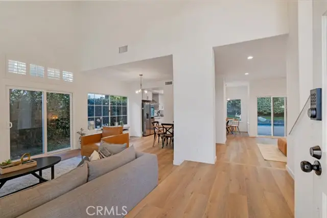 5038 Durant Court, Oak Park, CA 91377 - #3