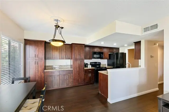 1517 Garfield Avenue  #53, Glendale, CA 91205 - #2