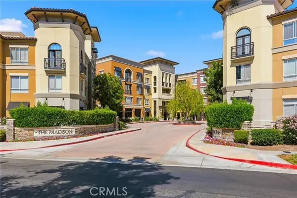 24545 Town Center Drive  #5401, Valencia, CA 91355