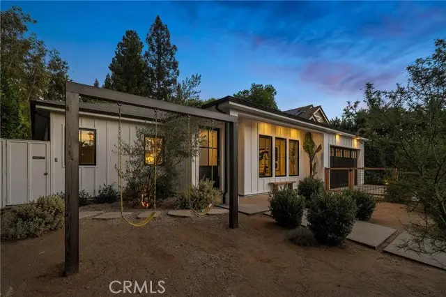 16130 Otsego Street, Encino, CA 91436 - #2