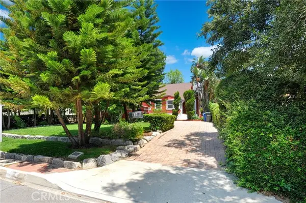 703 Manzanita, Sierra Madre, CA 91024